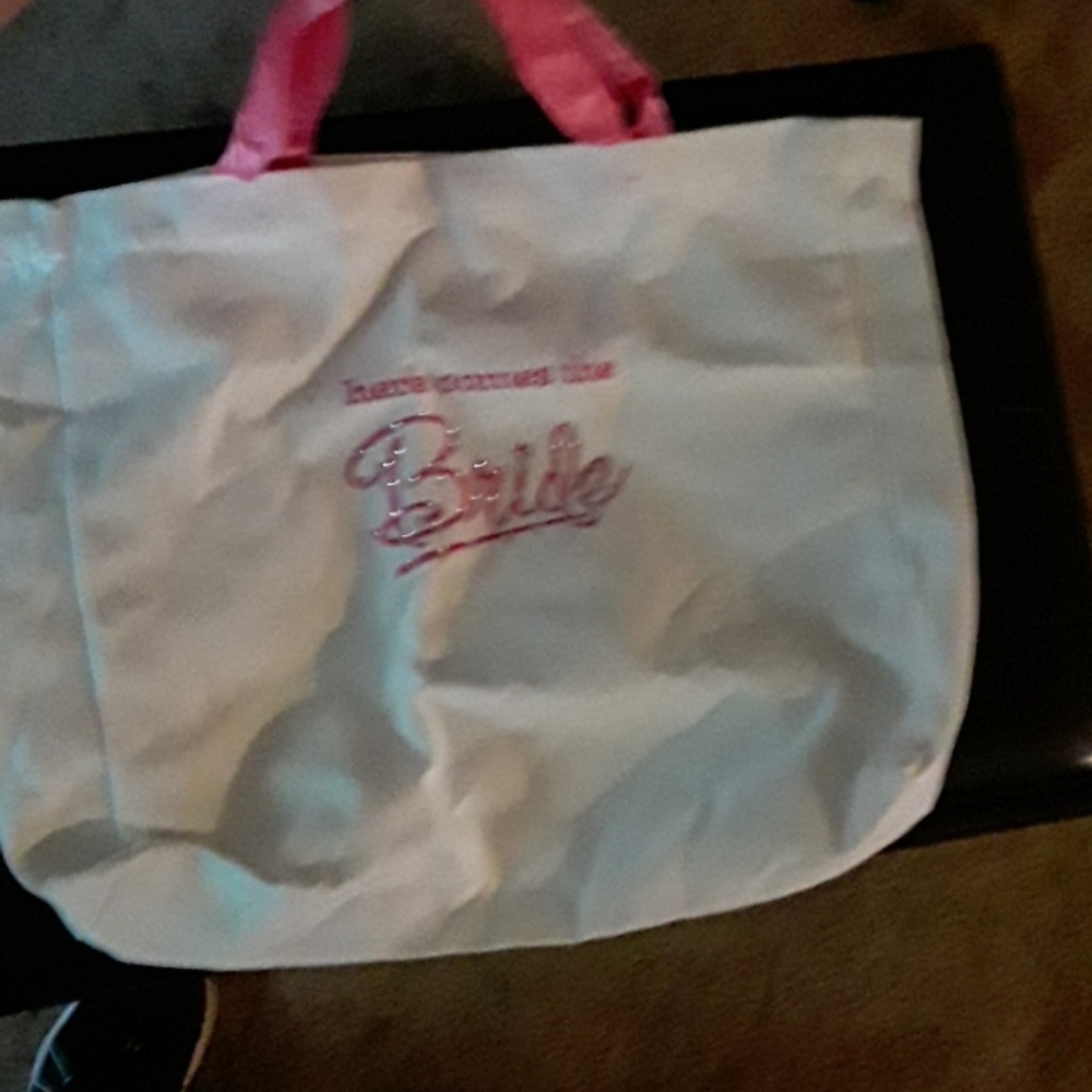 Bride tote